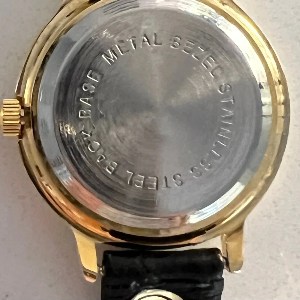 VINTAGE WATCH 90s Roman Numerals Gold-tone Bezel Leather Band Unisex Business